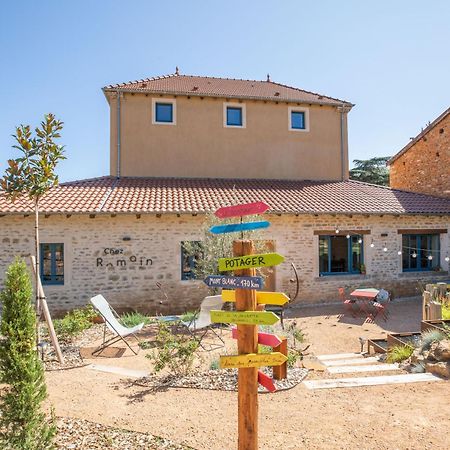 Chez Romain Solutre-Pouilly Экстерьер фото