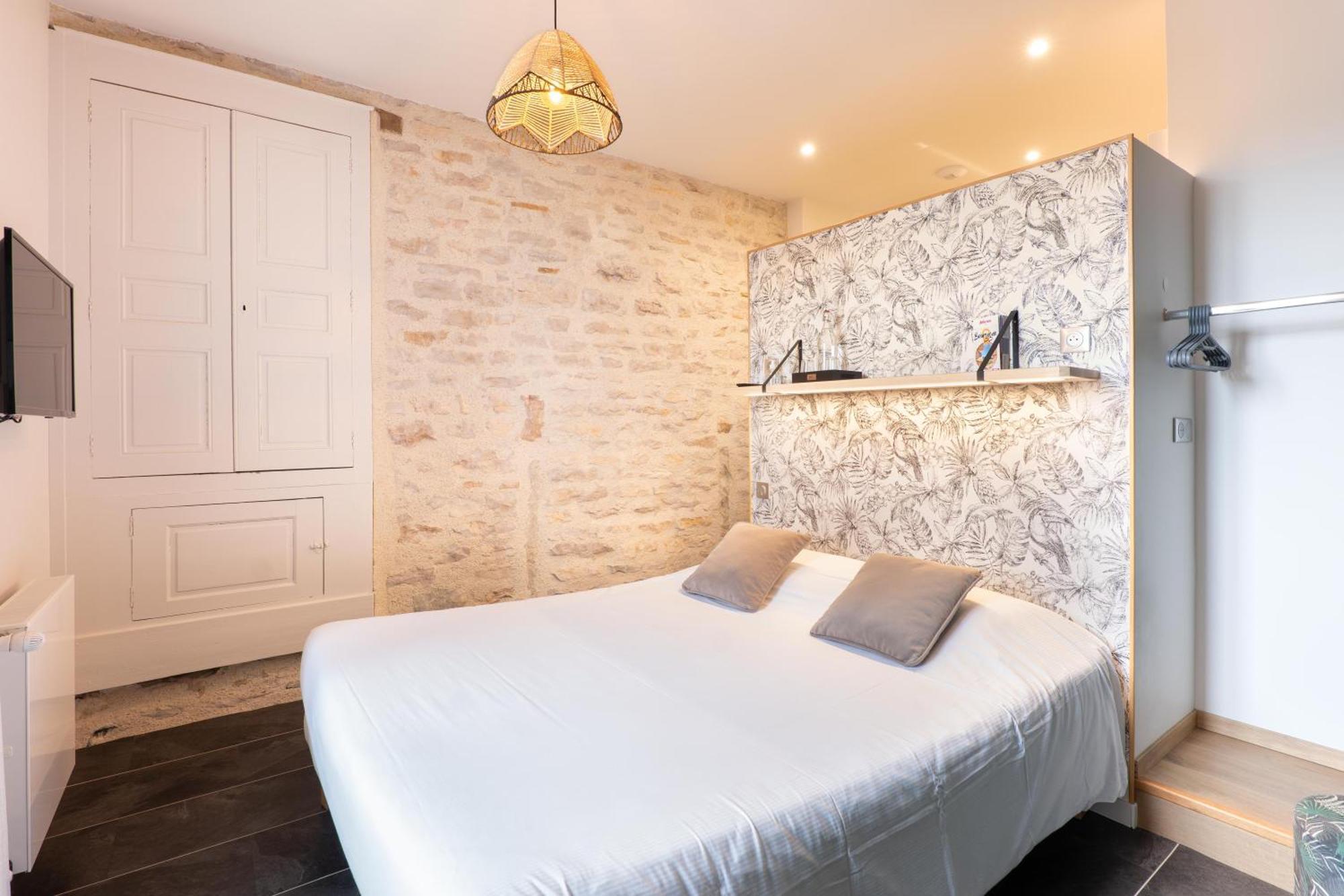 Chez Romain Solutre-Pouilly Экстерьер фото